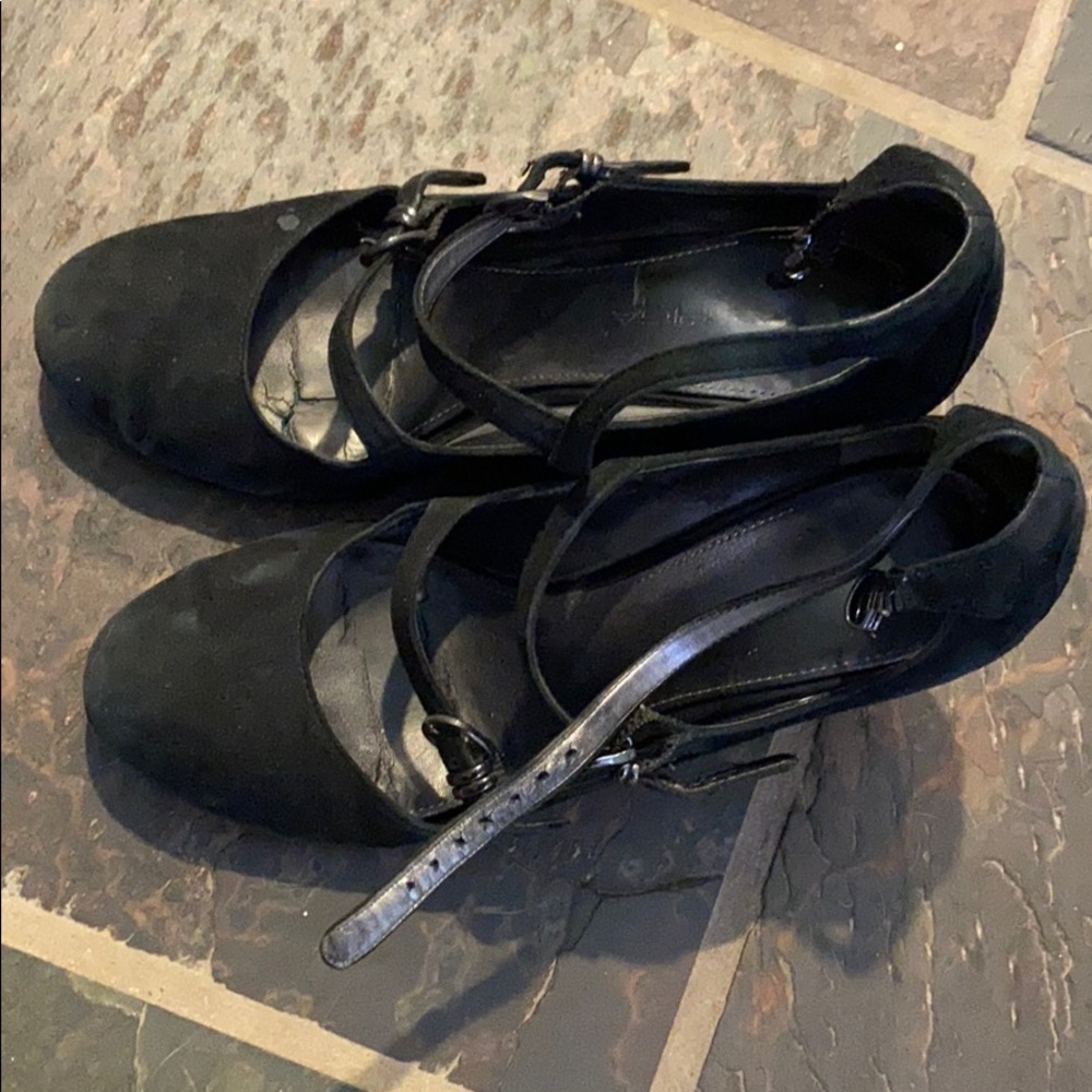 Women’s Shoes